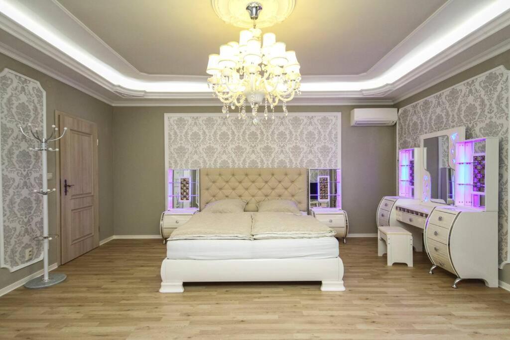 Deluxe Apartman Nivy บราติสลาวา ภายนอก รูปภาพ